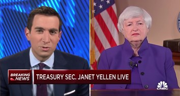 Former Fed President: Government Snooping on Bank Transactions Over $600 a “Massive Search Without a Search Warrant” 