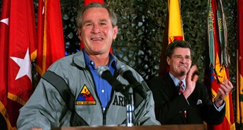 Cómo Bush "faltó a la verdad" sobre la guerra y la desinformación