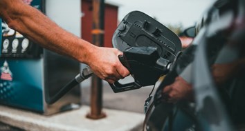 Por qué los altos precios de la gasolina son una señal de que viene (más) inflación 