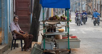 Los bulliciosos mercados negros de Cuba encierran una importante lección económica